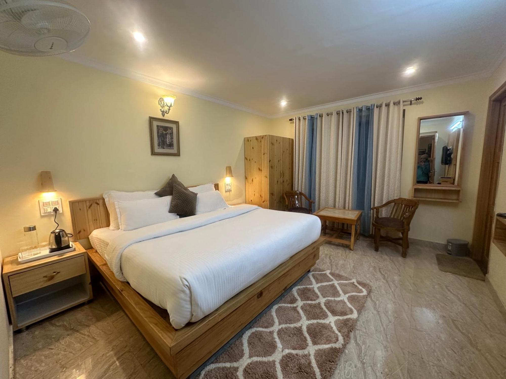 Highfield Villa Kanatal Ngoại thất bức ảnh