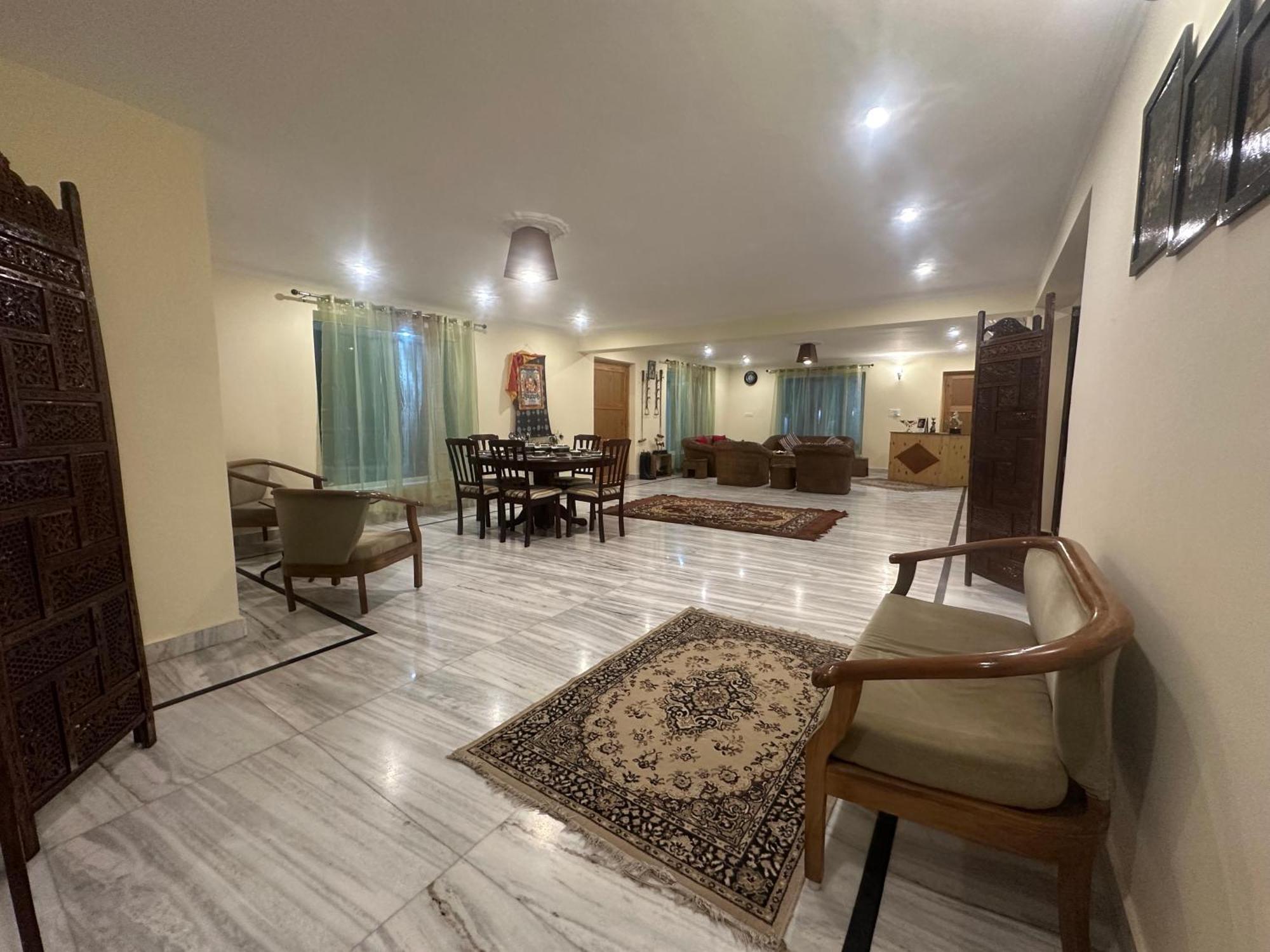 Highfield Villa Kanatal Ngoại thất bức ảnh